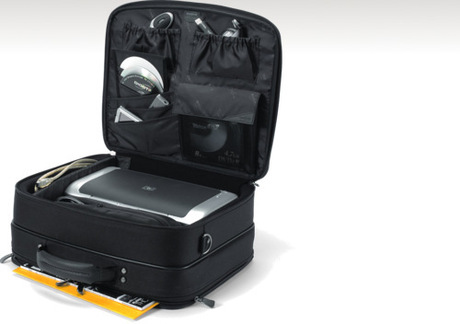 Luxus-Notebook-Tragetasche Dicota Multitwin, neu! Luxus-Notebook-Tragetasche Dicota Multitwin, neu!
